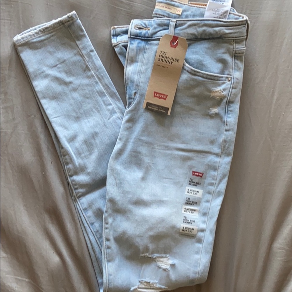 NWT Levi’s 721 high rise skinny